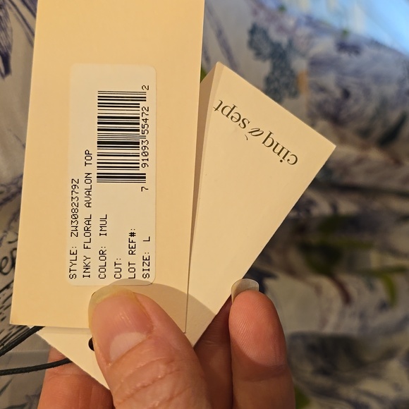 NWT 5á7 Cinq á Sept Silk Boho Blouse - Picture 8 of 8